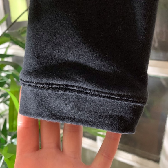 Lululemon Athletica crop black sweater - Picture 4 of 4